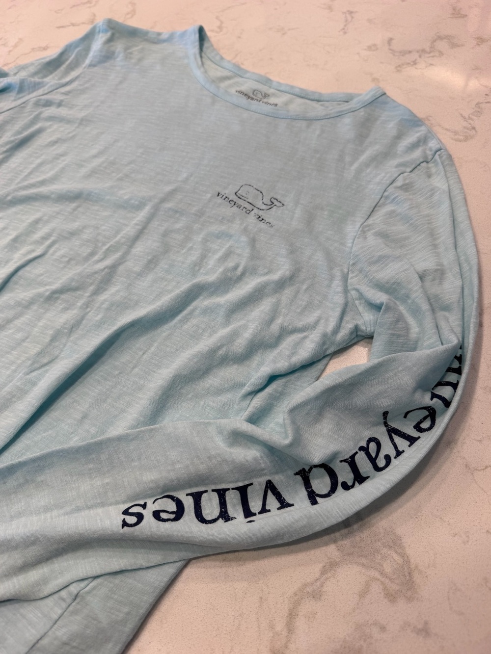 Vineyard Vines Women’s Light Blue Long-Sleeve Tee with Navy Logo